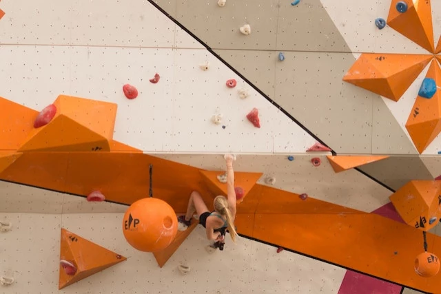 Indoor activiteiten: van klimmen tot trampolineparken en meer